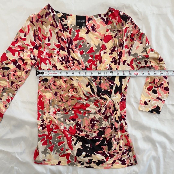 NIC+ZOE Red and Black Abstract Wrap Top—Medium - Picture 9 of 12